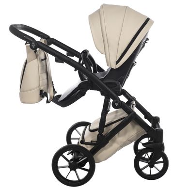 Коляска 2 в 1 Junama Space Beige Eco 02 эко кожа (J-SpE-02)